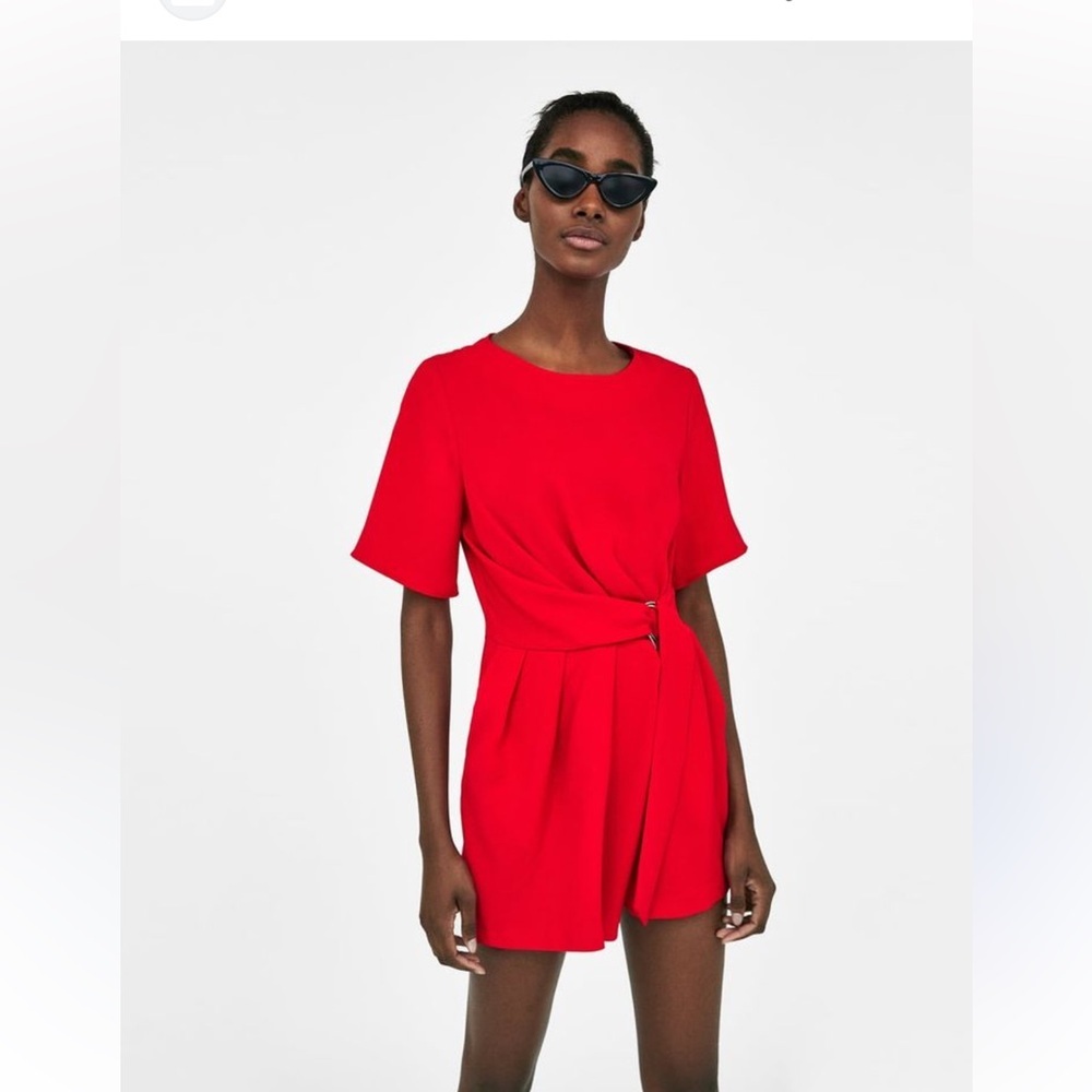 Gorgeous Zara The Gathered Belted Romper-Like New Condition-Sz S-Flattering 😍​